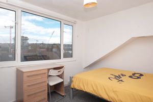 Bedroom 4- click for photo gallery